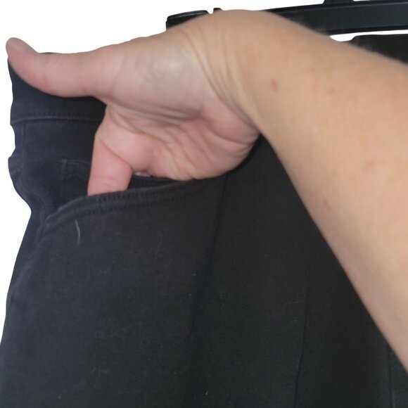 Aya & Vi High Rise Midi Shorts Black Distressed Frayed Hem Denim No-Gap Waistban - Picture 2 of 6